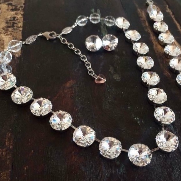 Sabika Classics Vol 4- Vienna Spotlight Choker - Picture 5 of 9